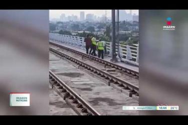 Dos situaciones de emergencia registradas de manera simultánea durante la mañana de este viernes provocaron la suspensión temporal del servicio y una intensa movilización en las Líneas 1 y 3 del #TrenLigero.

#NoticiasImagen

Síguenos en nuestras redes:

Instagram: https://www.instagram.com/imagentvgdl/
TikTok: https://www.tiktok.com/@imagennoticias
Twitter: https://twitter.com/ImagenTVGDL
Facebook: https://www.facebook.com/ImagenTVGDL/
Visita nuestro sitio Web: https://www.imagentv.com/guadalajara

Mantente siempre informado con las noticias sobre los acontecimientos más importantes a nivel nacional con Carolina Martínez.

¡Déjanos tus comentarios, da like, comparte y suscríbete!