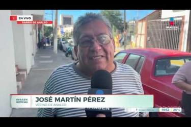 Habitantes del tradicional Barrio de #Analco, en #Guadalajara, denunciaron la falta de suministro de agua potable que padecen desde hace varios días. Colonos concentrados sobre la calle Antonio Bravo, en el tramo comprendido entre 20 de Noviembre y 28 de Enero, señalaron que la escasez afecta a diversas fincas de la zona, donde las tomas domiciliarias se encuentran completamente secas o únicamente reciben un flujo mínimo.

#NoticiasImagen

Síguenos en nuestras redes:

Instagram: https://www.instagram.com/imagentvgdl/
TikTok: https://www.tiktok.com/@imagennoticias
Twitter: https://twitter.com/ImagenTVGDL
Facebook: https://www.facebook.com/ImagenTVGDL/
Visita nuestro sitio Web: https://www.imagentv.com/guadalajara

Mantente siempre informado con las noticias sobre los acontecimientos más importantes a nivel nacional con Carolina Martínez.

¡Déjanos tus comentarios, da like, comparte y suscríbete!