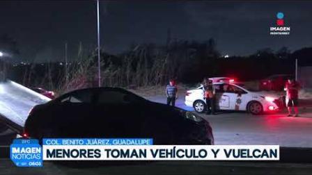 Menores de edad movilizaron a cuerpos de emergencia luego de tomar un auto sin permiso y volcarlo en Guadalupe.
No te pierdas Imagen Noticias Monterrey con Brenda Cavazos de lunes a viernes por Imagen Televisión Monterrey.
Síguenos en nuestras redes
Instagram: https://www.instagram.com/imagentvmonterrey/
Twitter: https://twitter.com/ImagenTVMTY
Facebook: https://www.facebook.com/ImagenTVMTY/
Mantente siempre informado con las noticias sobre los acontecimientos más importantes a nivel nacional con Claudia Ovalle y Brenda Cavazos.
¡Dale like y suscríbete!